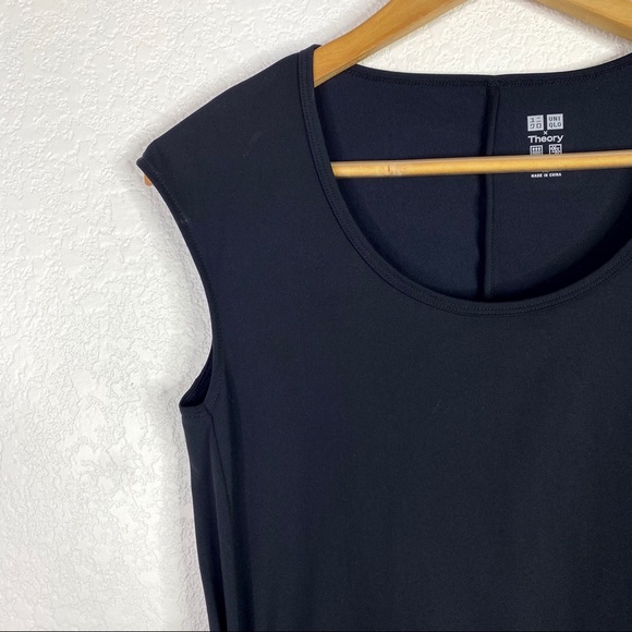 Uniqlo x Theory Black Stretch Short Sleeve A-Line Dress - Picture 4 of 8